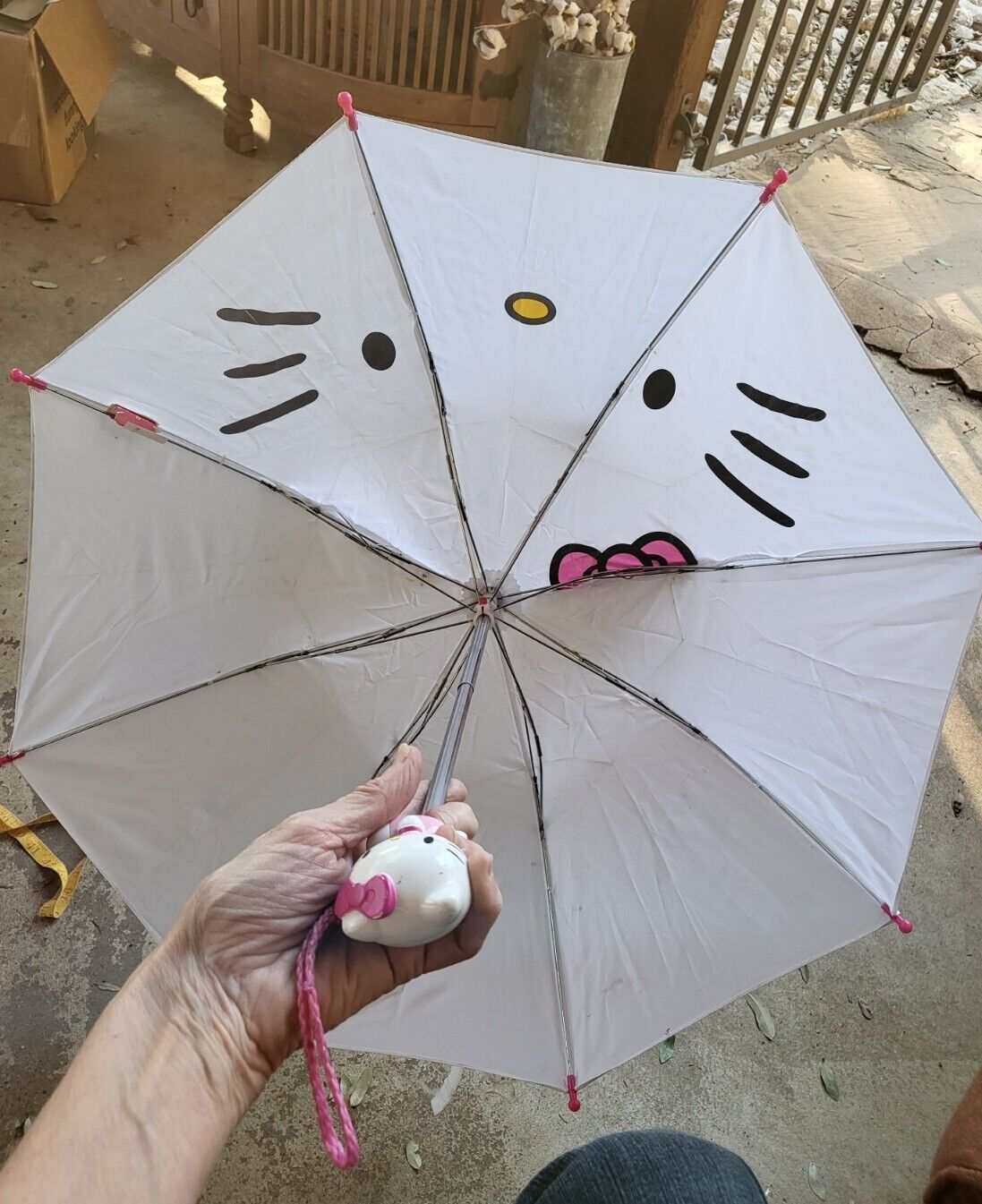 Classic Sanrio Hello Kitty Girls Kids Umbrella 2013 White