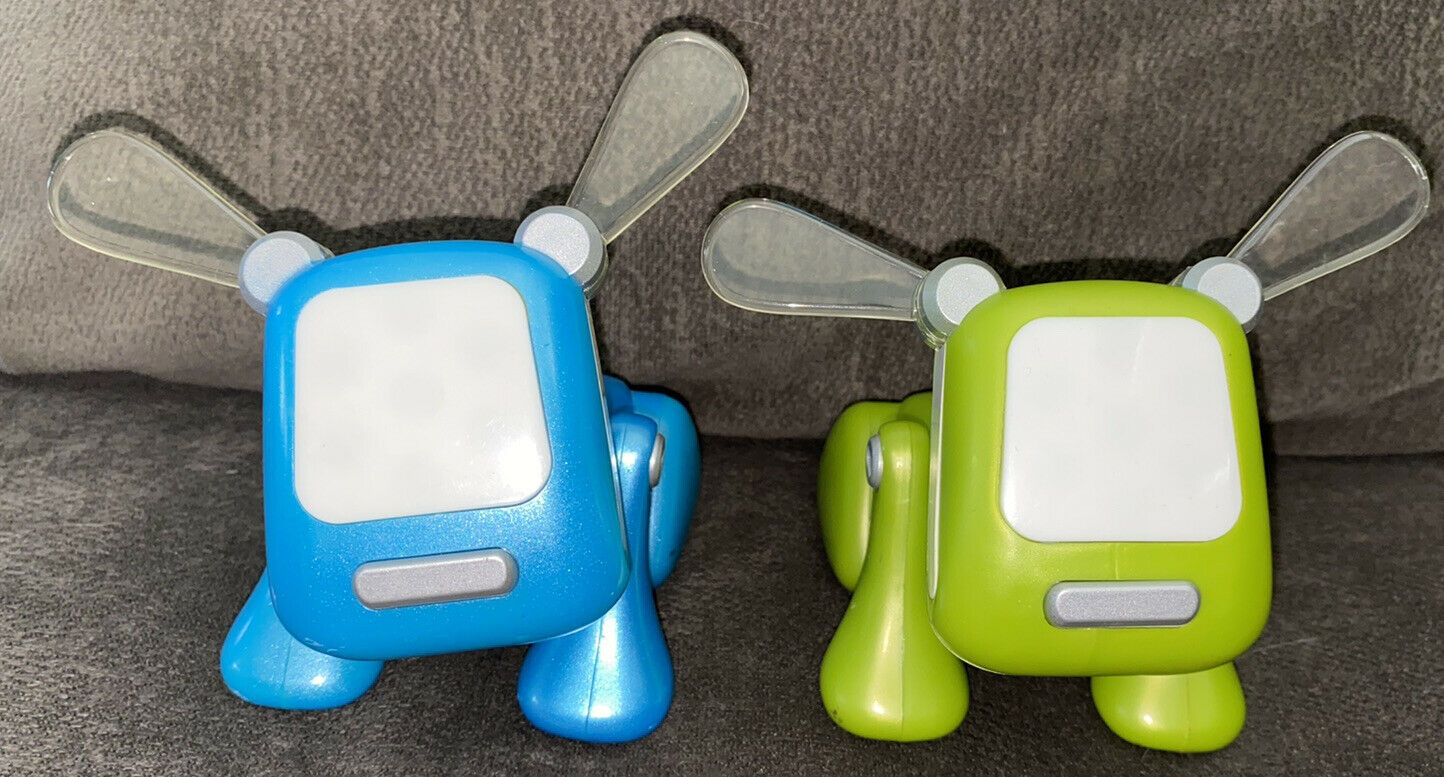 Lot Of 2 Idog Pup Speaker Blue And Green Hasbro Sega Toys I-dog