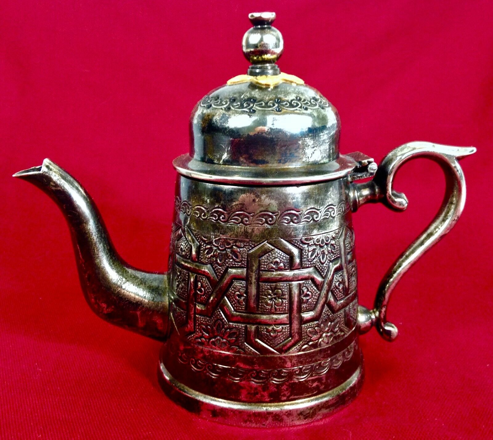 Rare Vintage Walt Disney's Company Silvery Tea Pot Sadf Made In Morocco