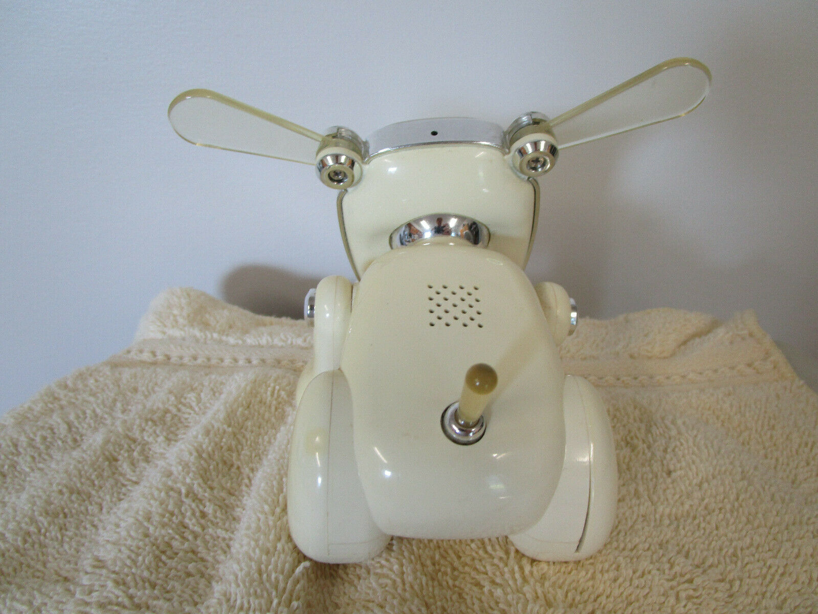 Hasbro Sega Idog Robot Dog Toy White 2005 C-015c