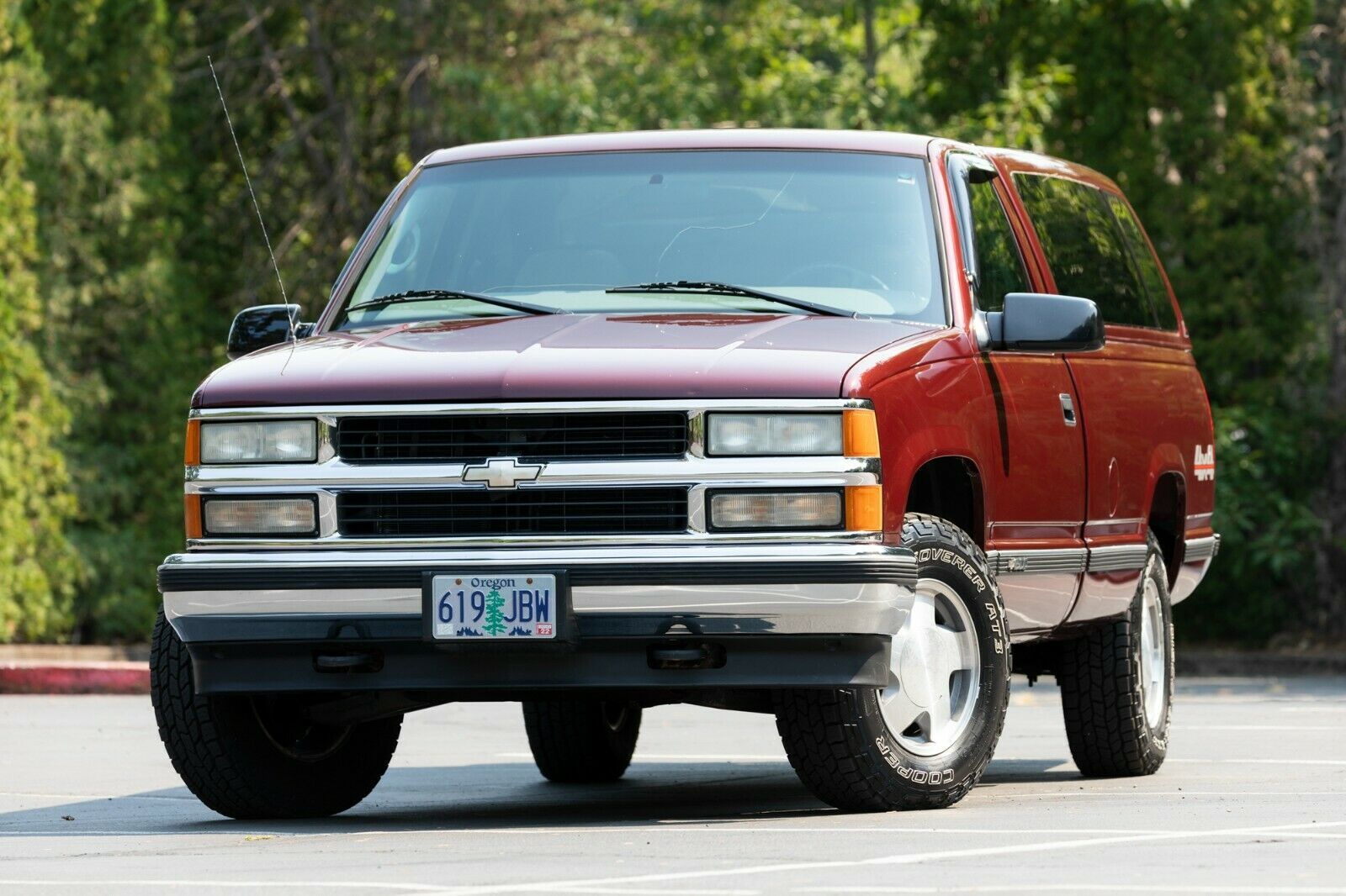 1998 Chevrolet Silverado 1500  1998 Chevrolet K1500 Silverado 4x4 Pickup 5.7l V8 Gasoline 83.711 Miles