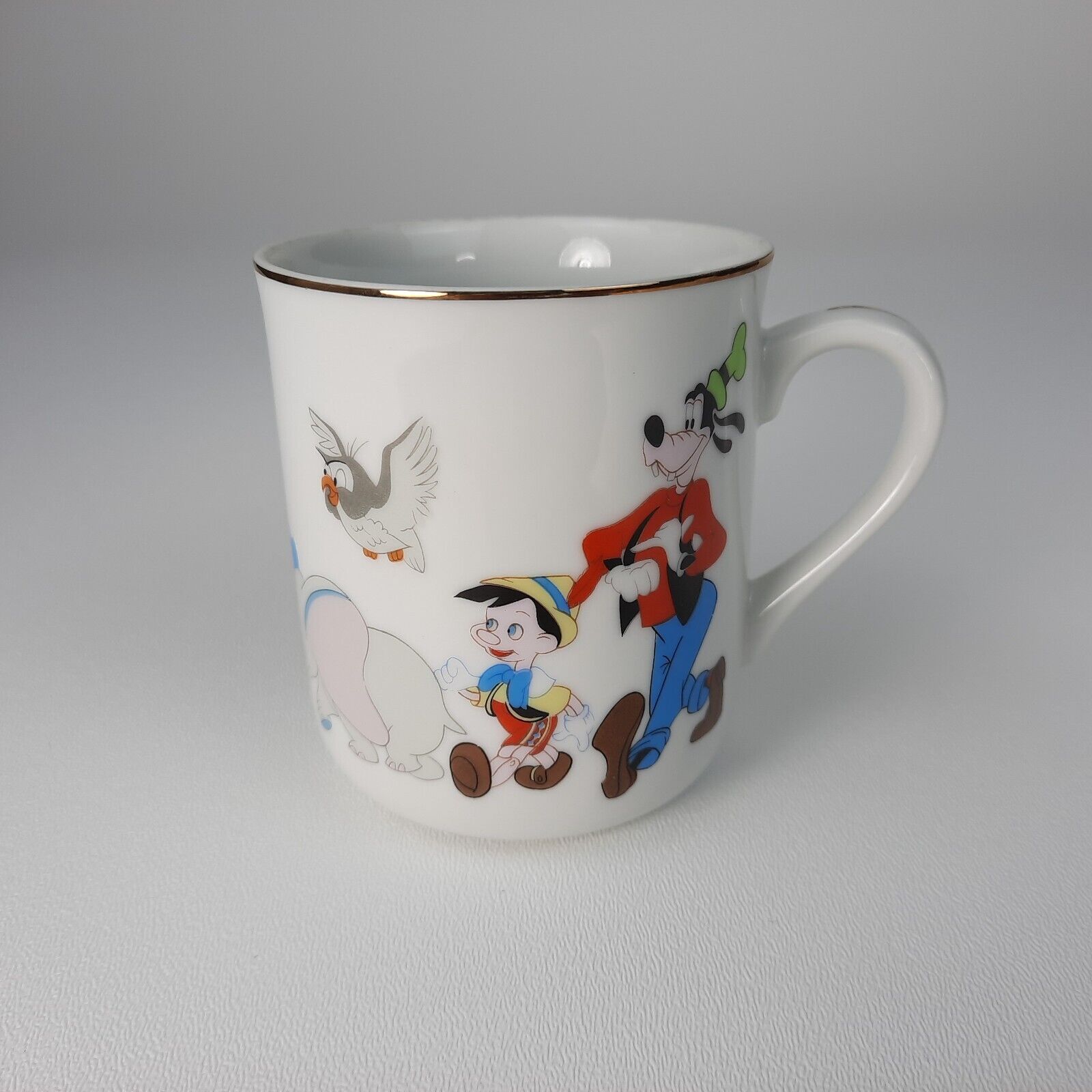 Mickey Mouse Goofy Donald Dumbo Duck Walt Disney Productions Mug Porcelain Japan