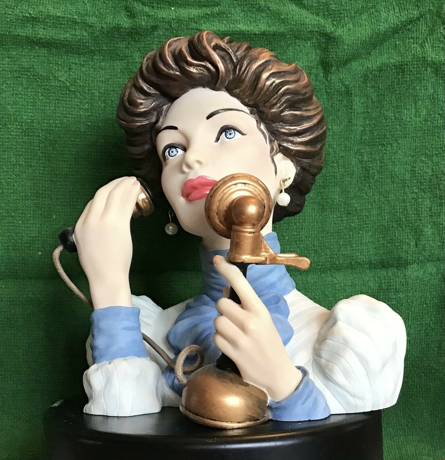 Cameo Girls Deluxe Lady Head Vase Abigail 1903 “party Line”